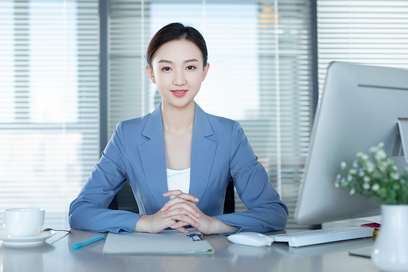 企业招聘,主持人,女性,培训师图片下载